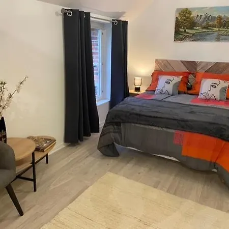 4 Avec Salle De Douche Et Wc Privative アパート Saint-Quentin-des-Prés