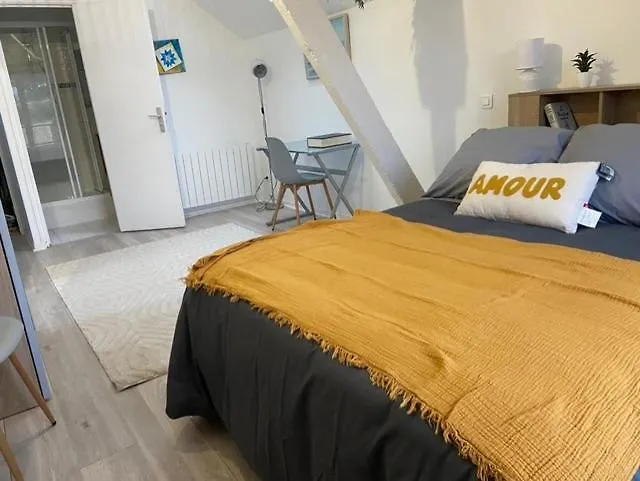 4 Avec Salle De Douche Et Wc Privative