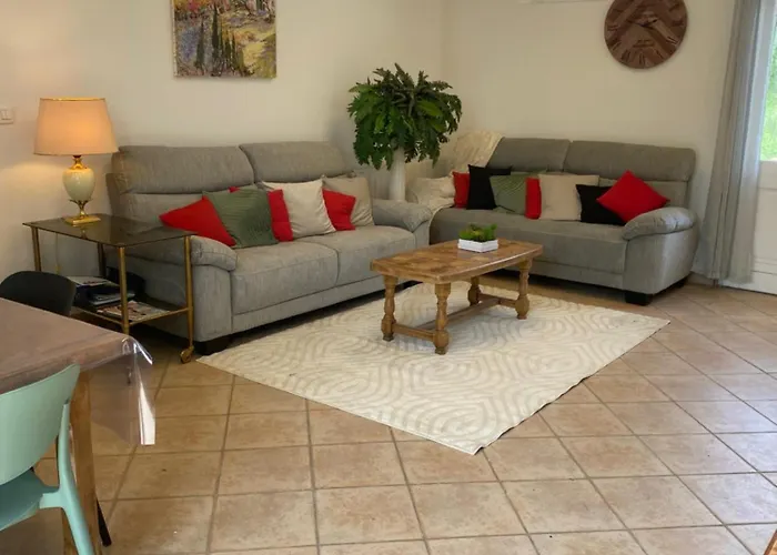 Appartement 4 Avec Salle De Douche Et Wc Privative